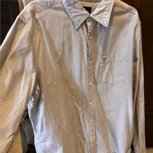 Men's Gray Button-Up Shirt